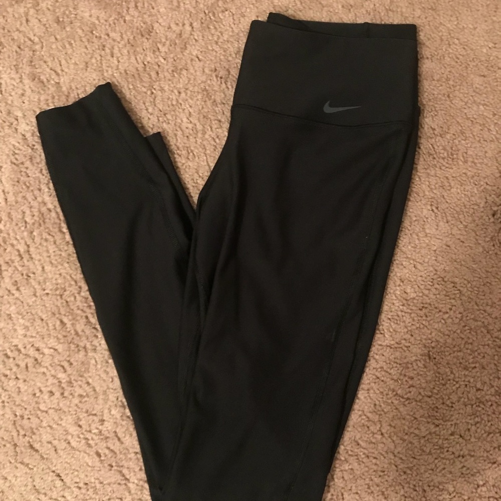 Nike leggings